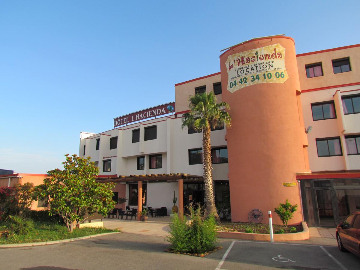 Hotel L'Hacienda Мартиг Экстерьер фото